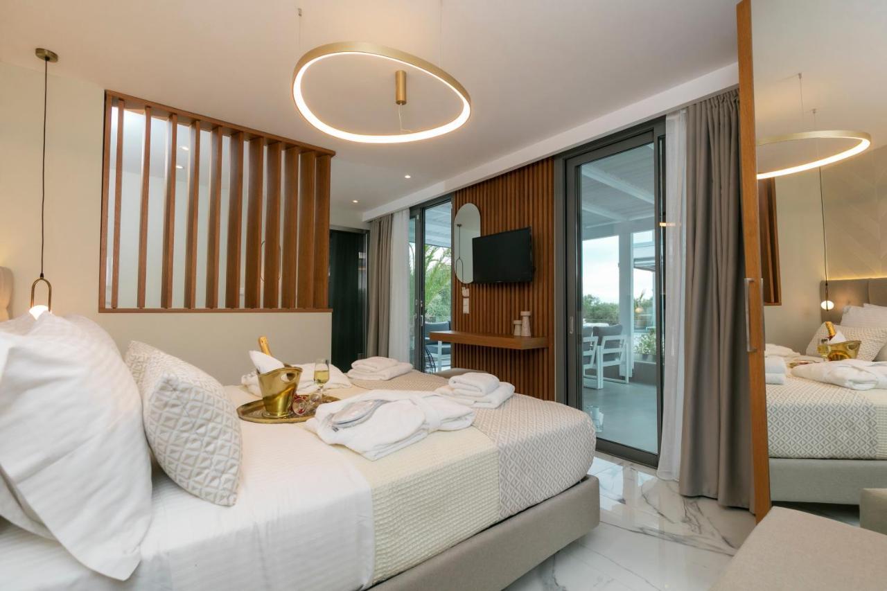 Pachis Escape Suites Zewnętrze zdjęcie