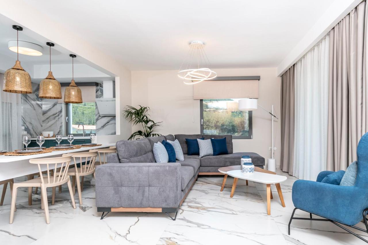 Pachis Escape Suites Zewnętrze zdjęcie